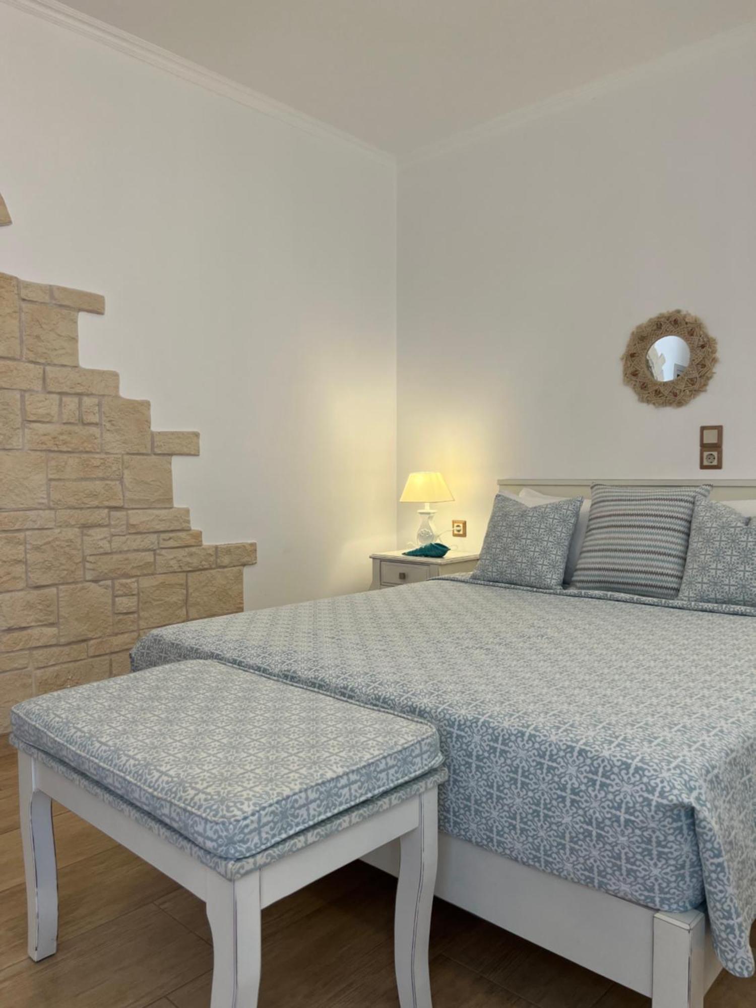Katerina Apartments & Studios 나오우사 외부 사진